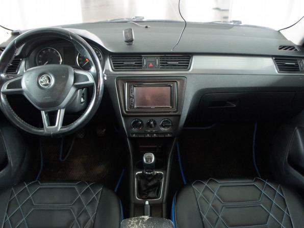 Skoda Rapid I с пробегом 2014 года, цена 689 000 рублей, 284000 км, лифтбек, Автокод Объявления