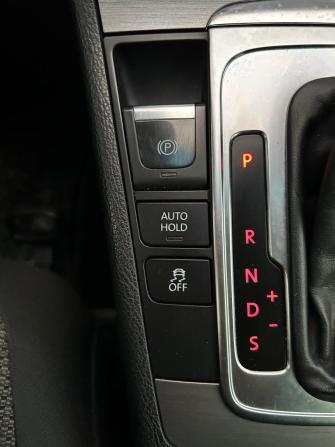 Volkswagen Passat B7 с пробегом 2011 года, цена 1 250 000 рублей, 206741 км, седан, Автокод Объявления