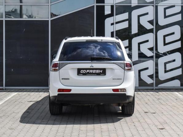 Mitsubishi Outlander III с пробегом 2012 года, цена 1 250 000 рублей, 346512 км, внедорожник, Автокод Объявления