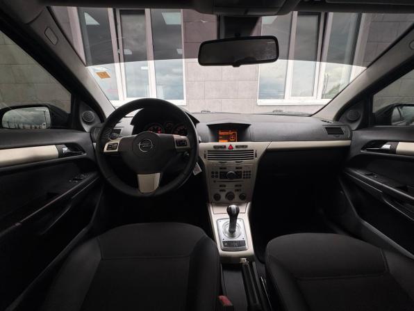 Opel Astra H Рестайлинг с пробегом 2007 года, цена 340 000 рублей, 265050 км, хэтчбек, Автокод Объявления
