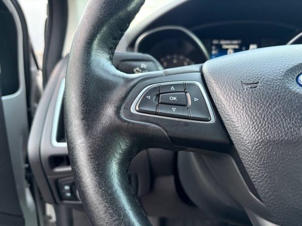 Ford Focus III Рестайлинг с пробегом 2015 года, цена 875 000 рублей, 198000 км, универсал, Автокод Объявления