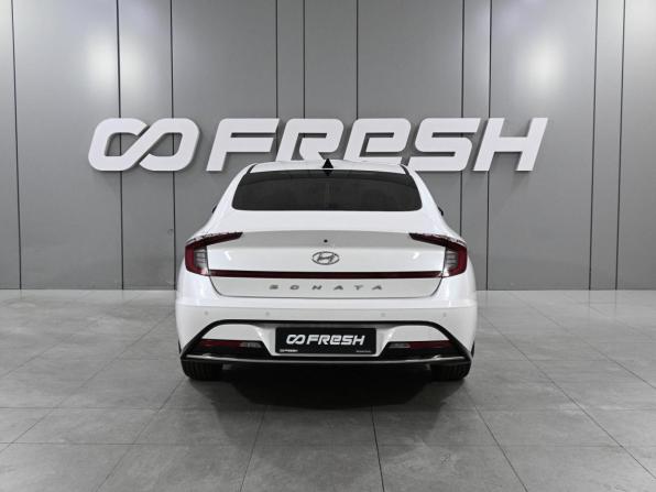 Hyundai Sonata VIII (DN8) с пробегом 2020 года, цена 2 399 000 рублей, 115312 км, седан, Автокод Объявления