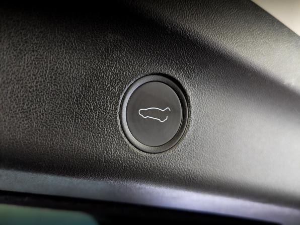 Tesla Model Y I с пробегом 2021 года, цена 4 100 000 рублей, 65205 км, внедорожник, Автокод Объявления