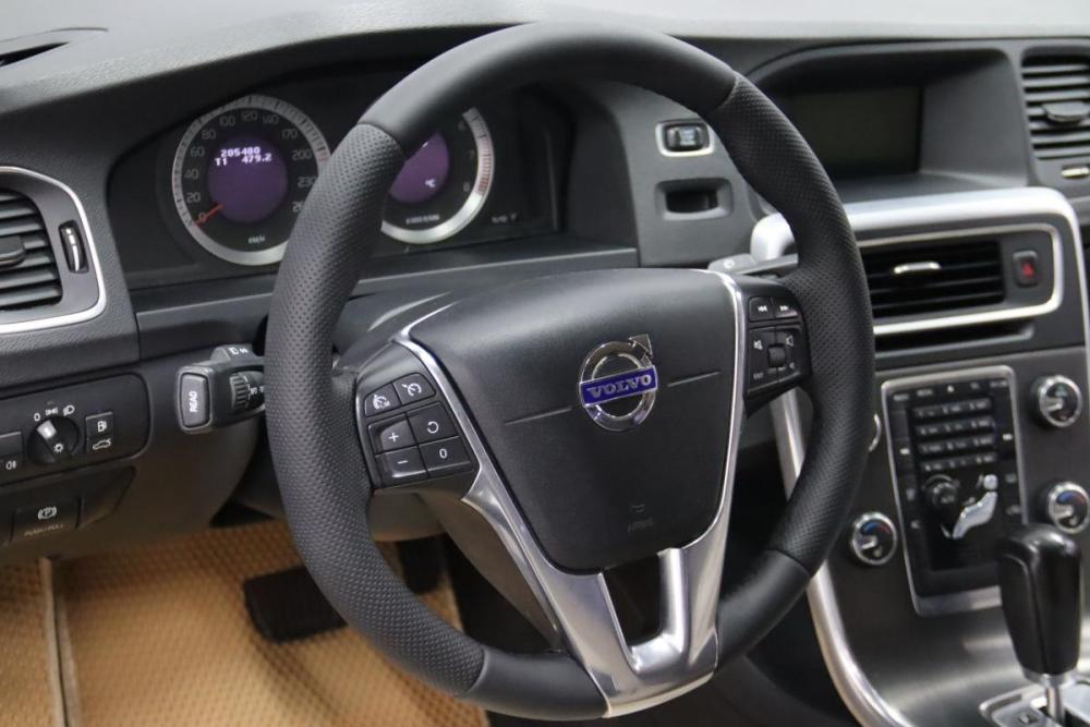 Volvo S60 II Сургут  - изображение 16