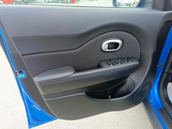 Kia Soul II Рестайлинг с пробегом 2019 года, цена 1 644 995 рублей, 127223 км, хэтчбек, Автокод Объявления