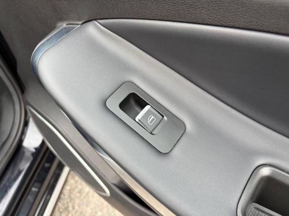 Omoda S5 с пробегом 2023 года, цена 1 415 000 рублей, 42000 км, седан, Автокод Объявления