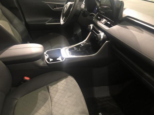 Toyota RAV4 V (XA50) с пробегом 2025 года, цена 4 800 000 рублей, 10 км, внедорожник, Автокод Объявления