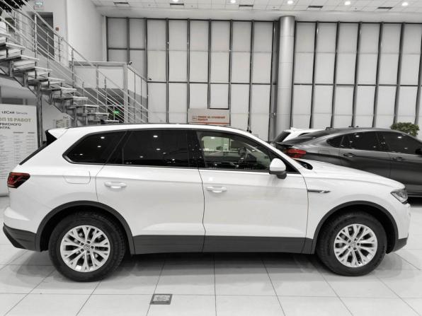 Volkswagen Touareg III с пробегом 2018 года, цена 4 550 000 рублей, 103755 км, внедорожник, Автокод Объявления