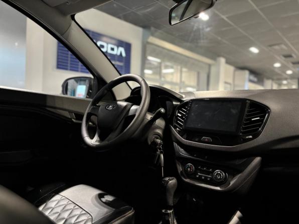 Lada (ВАЗ) Vesta I с пробегом 2021 года, цена 1 025 000 рублей, 71497 км, седан, Автокод Объявления
