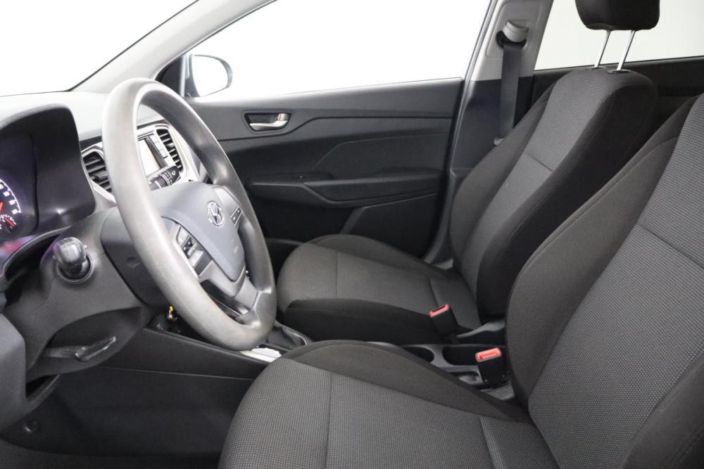 Hyundai Solaris II Санкт-Петербург  - изображение 9