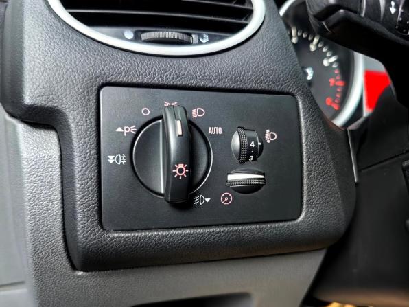 Ford Focus II Рестайлинг с пробегом 2010 года, цена 444 000 рублей, 238150 км, седан, Автокод Объявления