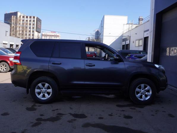 Toyota Land Cruiser Prado 150 Series Рестайлинг 1 с пробегом 2015 года, цена 2 963 000 рублей, 272792 км, внедорожник, Автокод Объявления