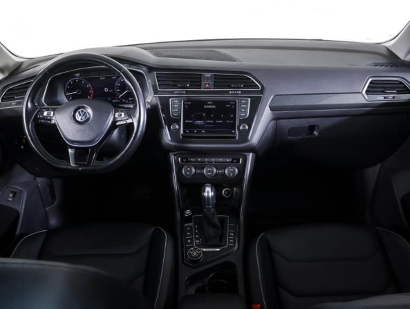 Volkswagen Tiguan II с пробегом 2017 года, цена 2 450 000 рублей, 123730 км, внедорожник, Автокод Объявления