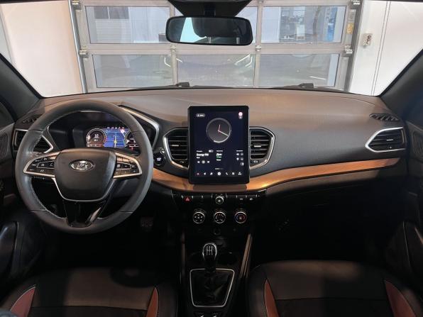 Lada (ВАЗ) Vesta I Рестайлинг (NG) с пробегом 2023 года, цена 1 450 000 рублей, 33189 км, седан, Автокод Объявления