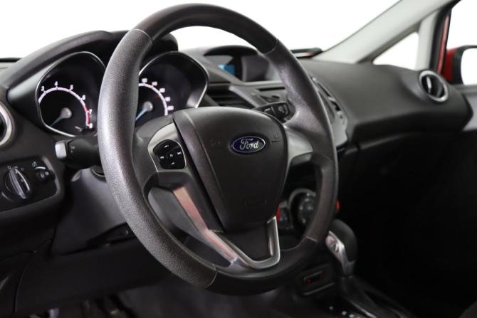 Ford Fiesta Mk6 Рестайлинг с пробегом 2016 года, цена 969 990 рублей, 76912 км, хэтчбек, Автокод Объявления