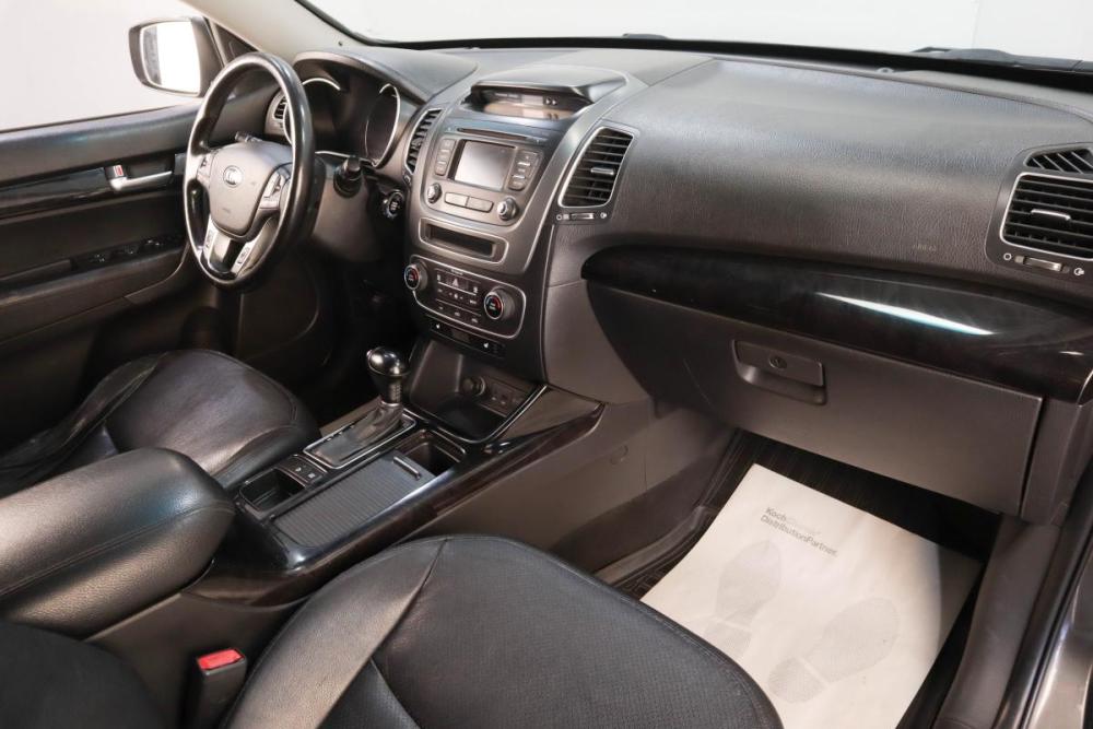 Kia Sorento II Рестайлинг Челябинск  - изображение 11