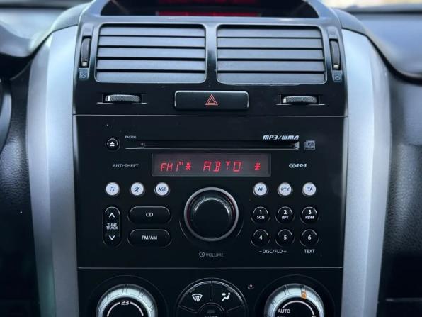 Suzuki Grand Vitara II с пробегом 2007 года, цена 770 000 рублей, 285538 км, внедорожник, Автокод Объявления
