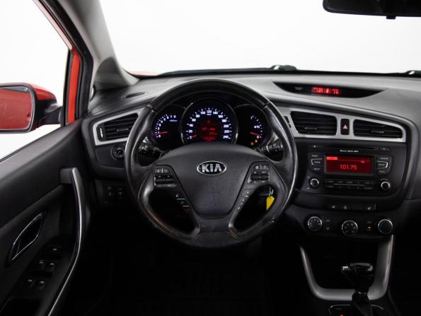Kia Ceed II с пробегом 2014 года, цена 899 000 рублей, 173051 км, универсал, Автокод Объявления