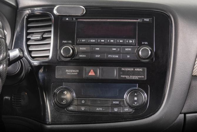 Mitsubishi Outlander III с пробегом 2012 года, цена 1 769 000 рублей, 170000 км, внедорожник, Автокод Объявления