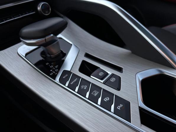 Geely Coolray I с пробегом 2023 года, цена 2 015 000 рублей, 32200 км, внедорожник, Автокод Объявления