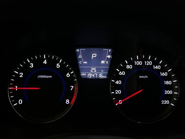 Hyundai Solaris I с пробегом 2014 года, цена 717 000 рублей, 194715 км, седан, Автокод Объявления