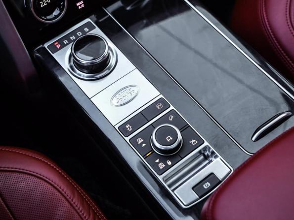 Land Rover Range Rover IV Рестайлинг с пробегом 2019 года, цена 5 599 000 рублей, 167869 км, внедорожник, Автокод Объявления