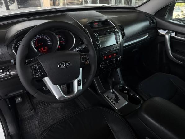 Kia Sorento II Рестайлинг с пробегом 2012 года, цена 1 620 000 рублей, 187609 км, внедорожник, Автокод Объявления