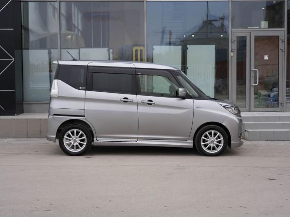 Suzuki Solio III с пробегом 2016 года, цена 970 000 рублей, 172281 км, микровэн, Автокод Объявления