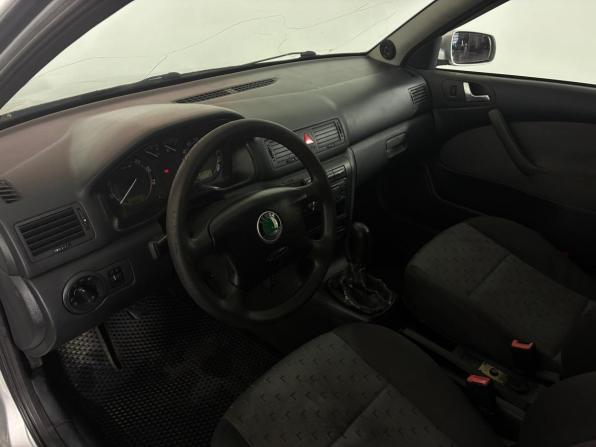 Skoda Octavia I (A4) Рестайлинг с пробегом 2001 года, цена 284 000 рублей, 251175 км, лифтбек, Автокод Объявления
