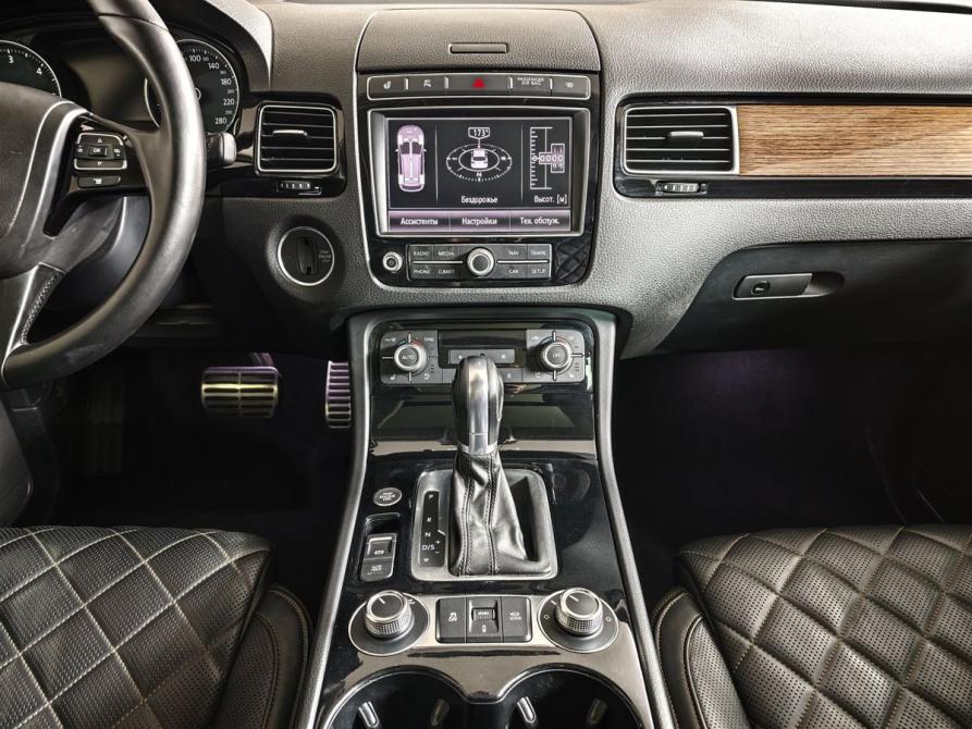 Volkswagen Touareg II Рестайлинг Москва  - изображение 15