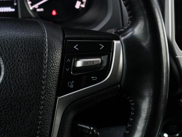 Toyota Land Cruiser Prado 150 Series Рестайлинг 2 с пробегом 2018 года, цена 4 870 000 рублей, 83355 км, внедорожник, Автокод Объявления
