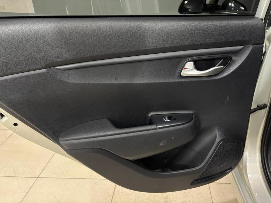 Kia Rio IV Альметьевск  - изображение 17