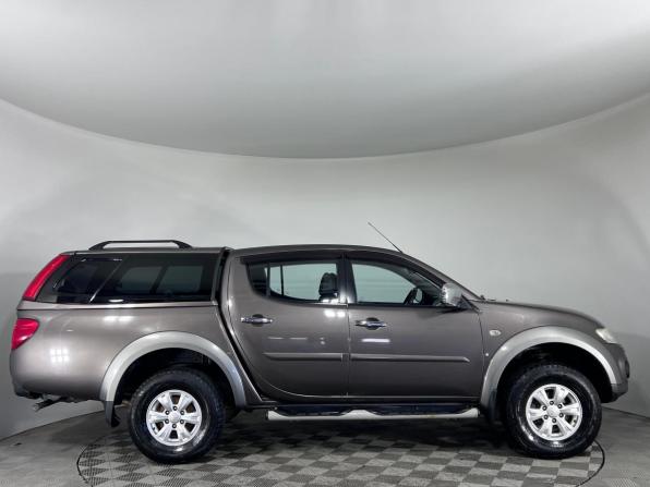 Mitsubishi L200 IV Рестайлинг с пробегом 2013 года, цена 1 670 000 рублей, 185610 км, пикап, Автокод Объявления