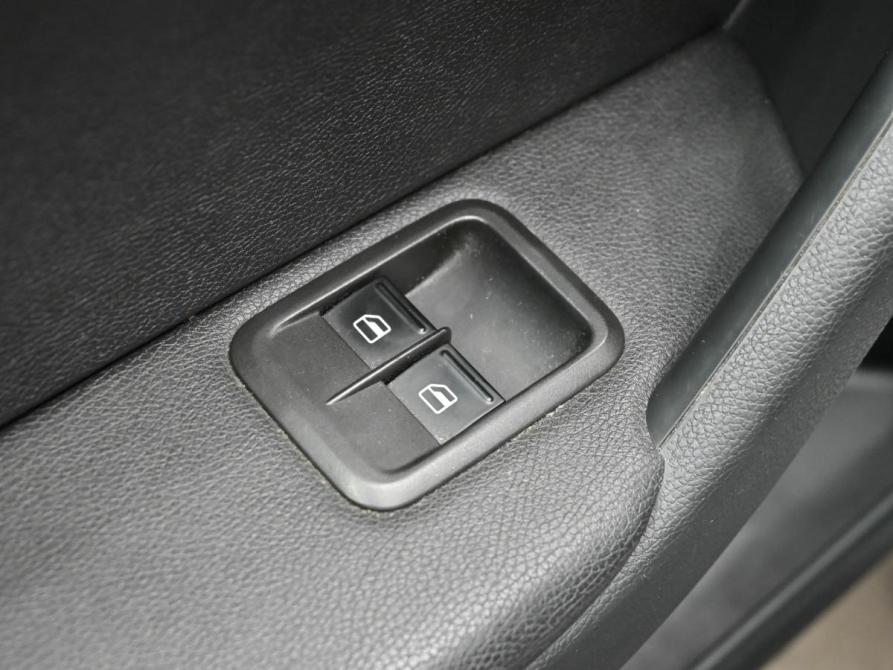 Skoda Yeti I Рестайлинг Екатеринбург  - изображение 12