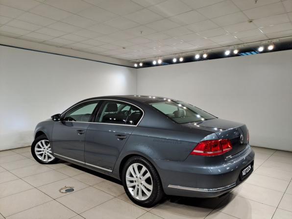 Volkswagen Passat B7 с пробегом 2011 года, цена 899 000 рублей, 204000 км, седан, Автокод Объявления