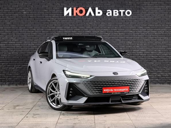 Changan UNI-V I с пробегом 2023 года, цена 2 130 000 рублей, 53886 км, лифтбек, Автокод Объявления