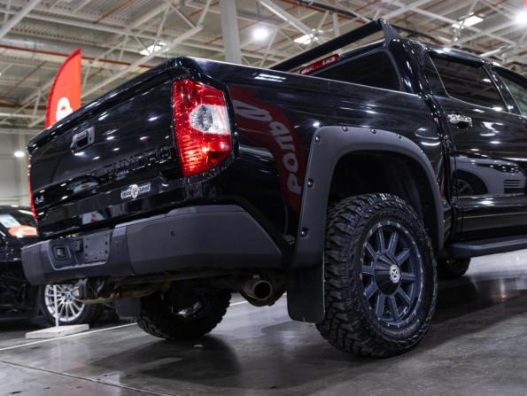 Toyota Tundra II Рестайлинг с пробегом 2013 года, цена 5 346 000 рублей, 96230 км, offers.body_type.unknown, Автокод Объявления