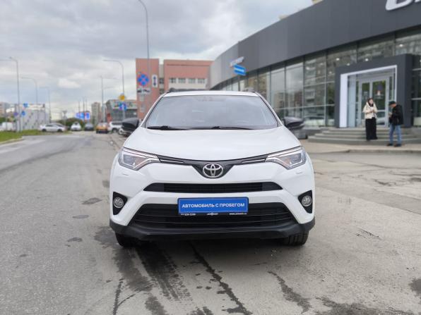Toyota RAV4 IV (XA40) Рестайлинг с пробегом 2018 года, цена 2 350 000 рублей, 150141 км, внедорожник, Автокод Объявления