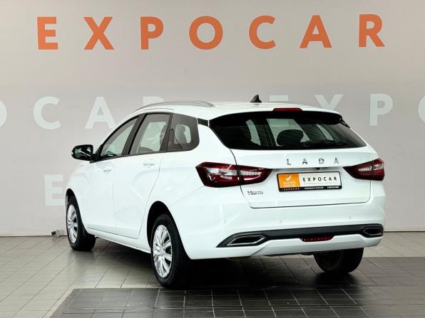 Lada (ВАЗ) Vesta I Рестайлинг (NG) с пробегом 2024 года, цена 1 150 000 рублей, 41709 км, универсал, Автокод Объявления