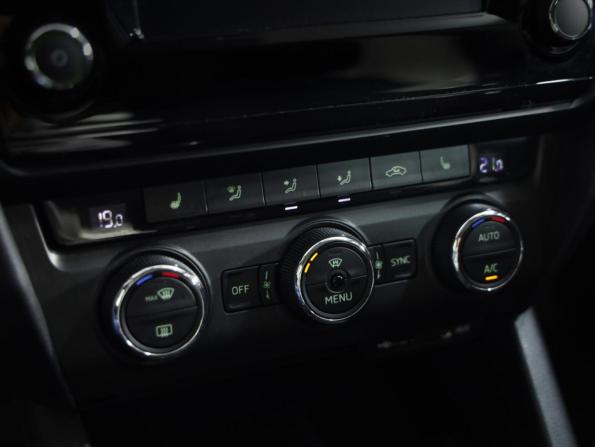 Skoda Octavia III (A7) с пробегом 2016 года, цена 2 199 000 рублей, 115481 км, универсал, Автокод Объявления