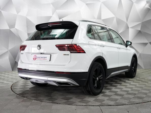 Volkswagen Tiguan II с пробегом 2019 года, цена 2 442 000 рублей, 156928 км, внедорожник, Автокод Объявления