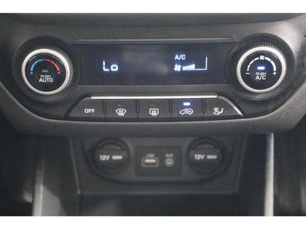 Hyundai Creta I с пробегом 2016 года, цена 1 384 000 рублей, 181000 км, внедорожник, Автокод Объявления