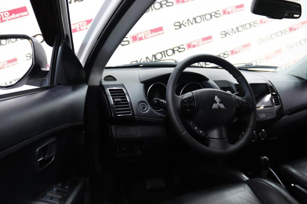 Mitsubishi Outlander II Рестайлинг Сургут  - изображение 7