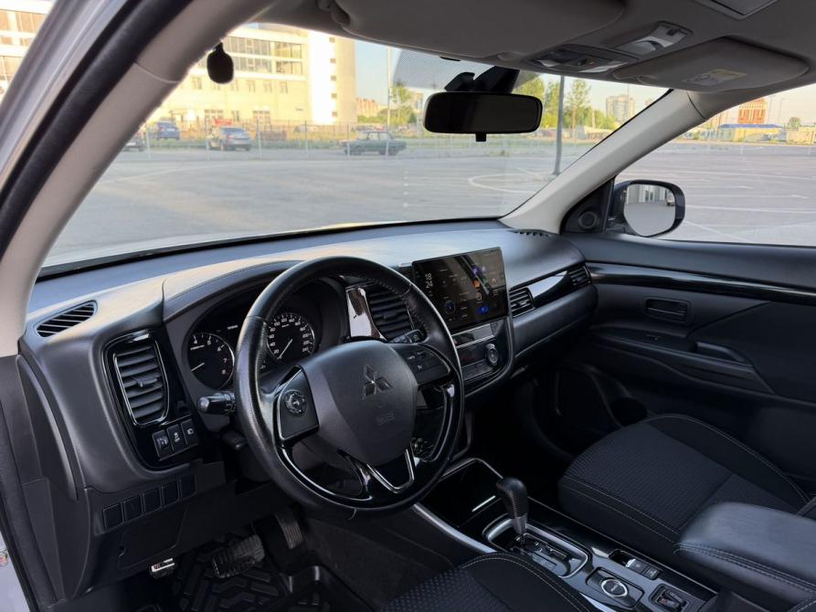 Mitsubishi Outlander III Рестайлинг 3 Казань  - изображение 12