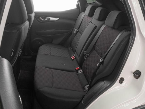 Nissan Qashqai II с пробегом 2018 года, цена 1 729 000 рублей, 83335 км, внедорожник, Автокод Объявления