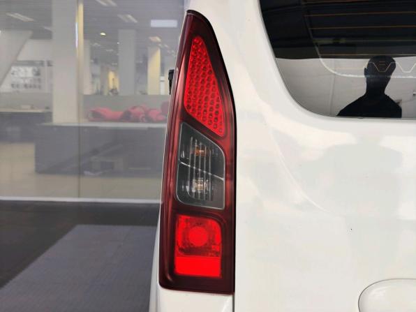 Peugeot Partner II Рестайлинг с пробегом 2012 года, цена 550 000 рублей, 368000 км, компактвэн, Автокод Объявления