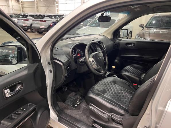 Nissan X-Trail II Рестайлинг с пробегом 2013 года, цена 1 375 000 рублей, 239903 км, внедорожник, Автокод Объявления