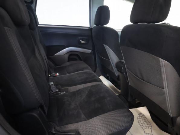 Mitsubishi Outlander II Рестайлинг с пробегом 2010 года, цена 989 000 рублей, 167449 км, внедорожник, Автокод Объявления