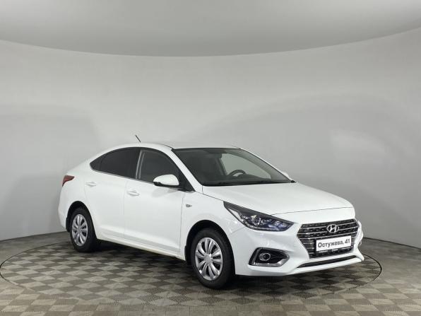 Hyundai Solaris II с пробегом 2017 года, цена 1 150 000 рублей, 198514 км, седан, Автокод Объявления