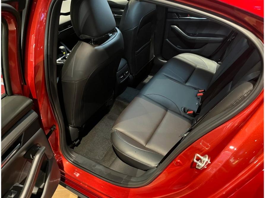Mazda 3 IV (BP) Москва  - изображение 9